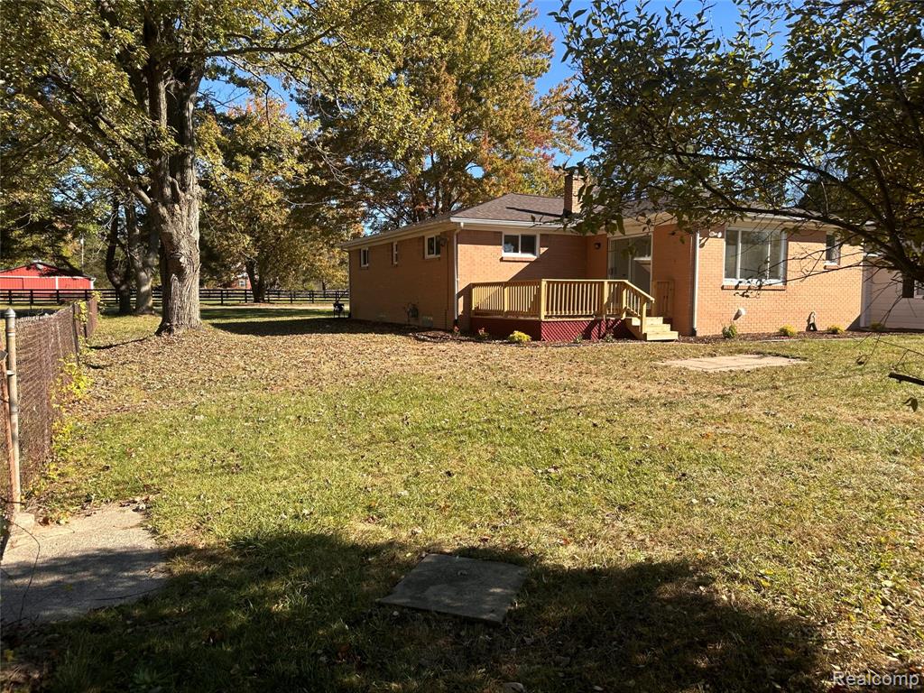 305 Angle Road Lapeer, MI 48446 - Photo 29 of 33
