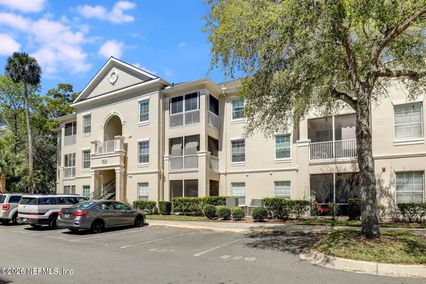 $1,700 | 8601 Beach Boulevard, Unit 1222, Jacksonville, FL 32216
