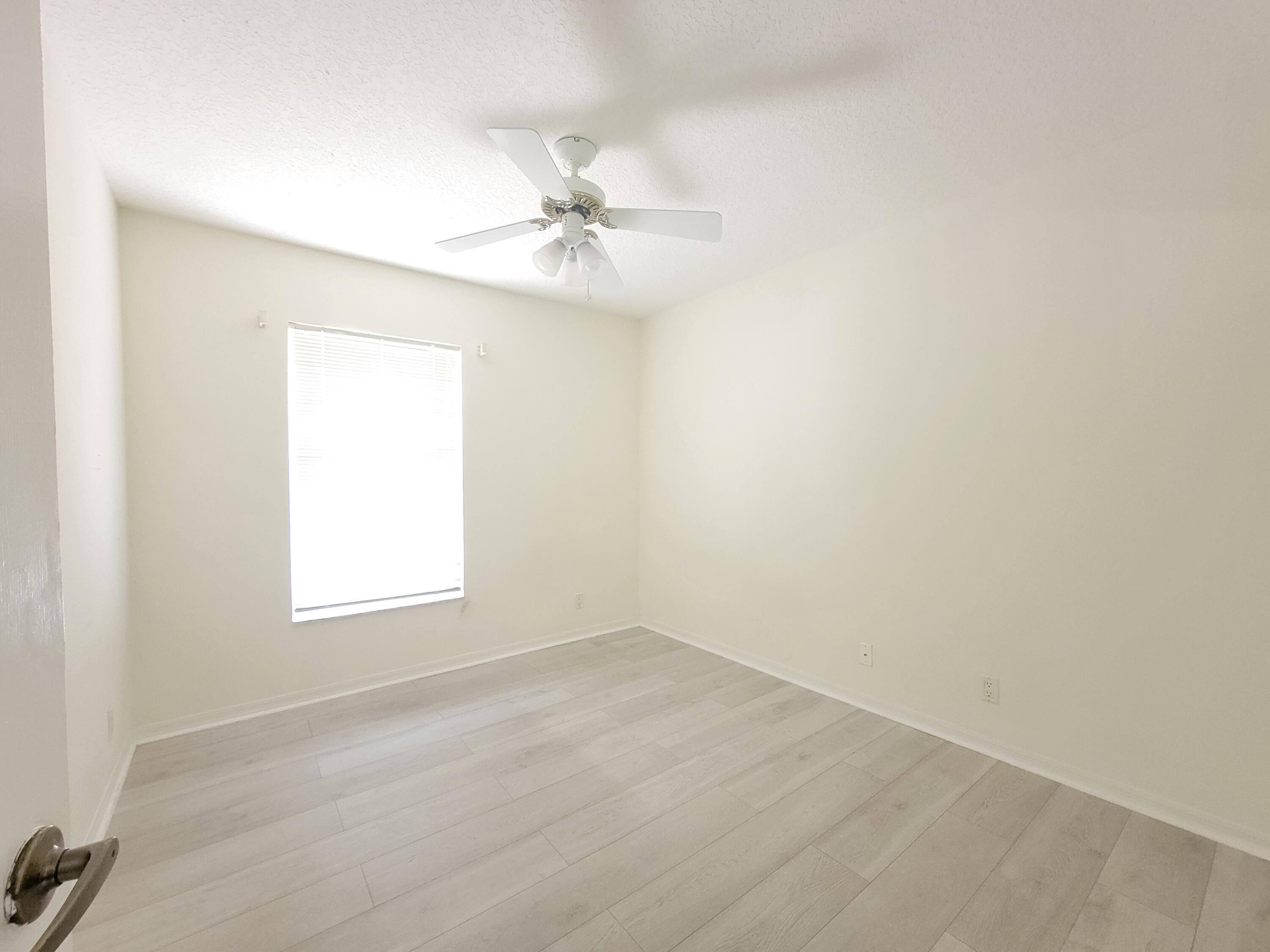 3041 Casa Rio Court Riviera Beach, FL 33418 - Photo 16 of 37 20240516_111329