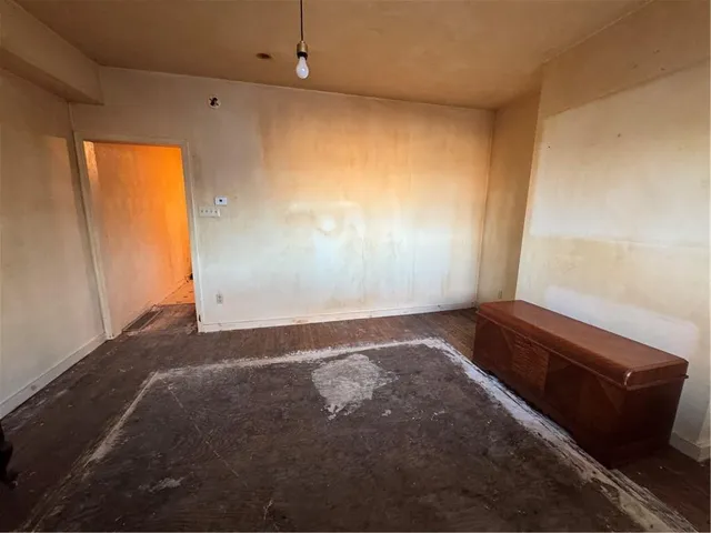 $95,000 | 2722 Mission Street, Pittsburgh, PA 15203