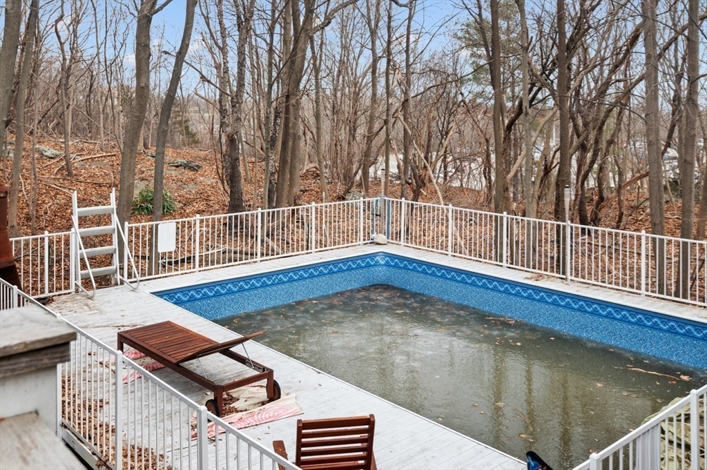 35 Greenway Road Salem, MA 01970 - Photo 20 of 24 Gallery Image 20