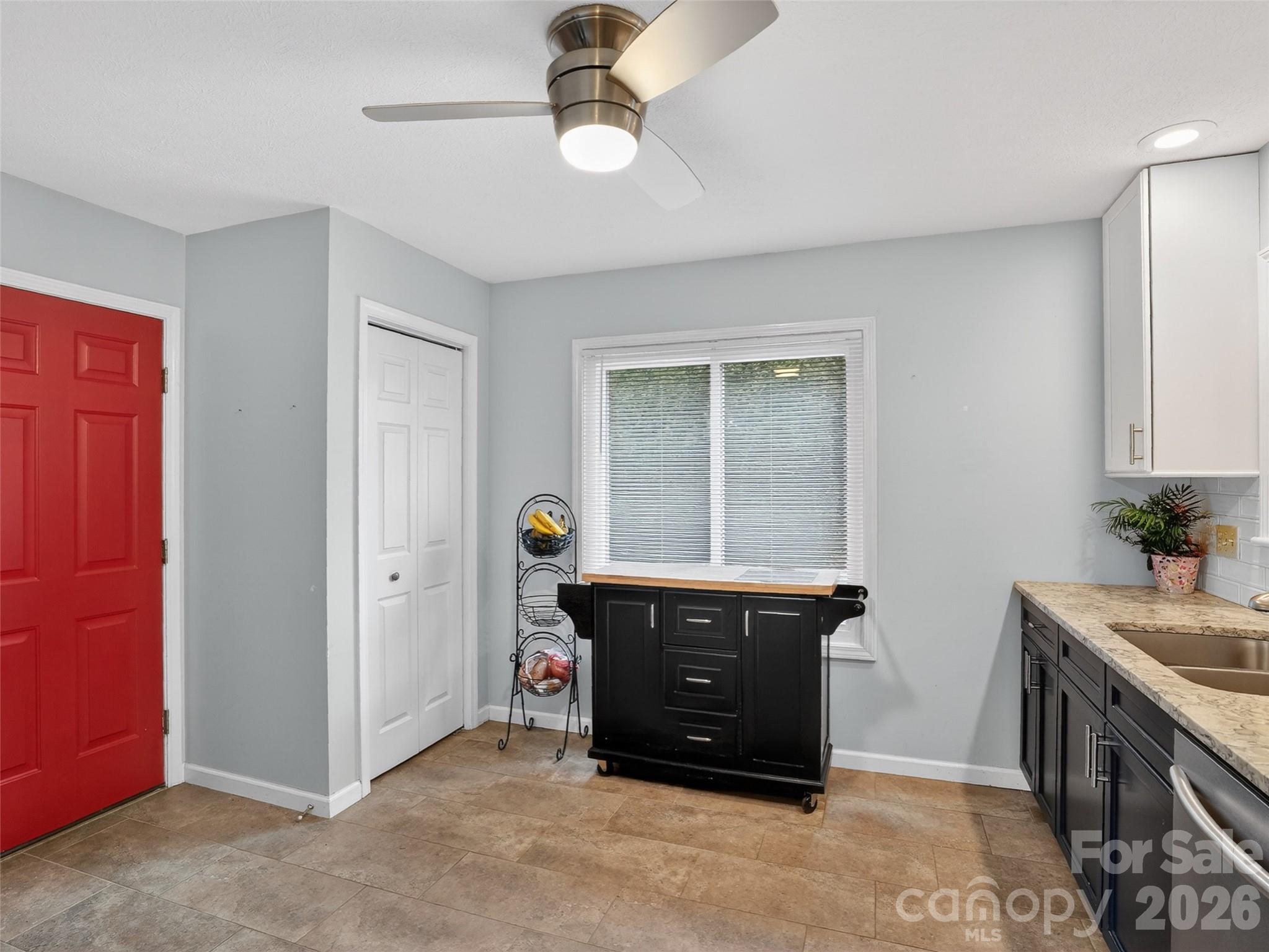 17 Driver Court Hendersonville, NC 28739 - Photo 12 of 34