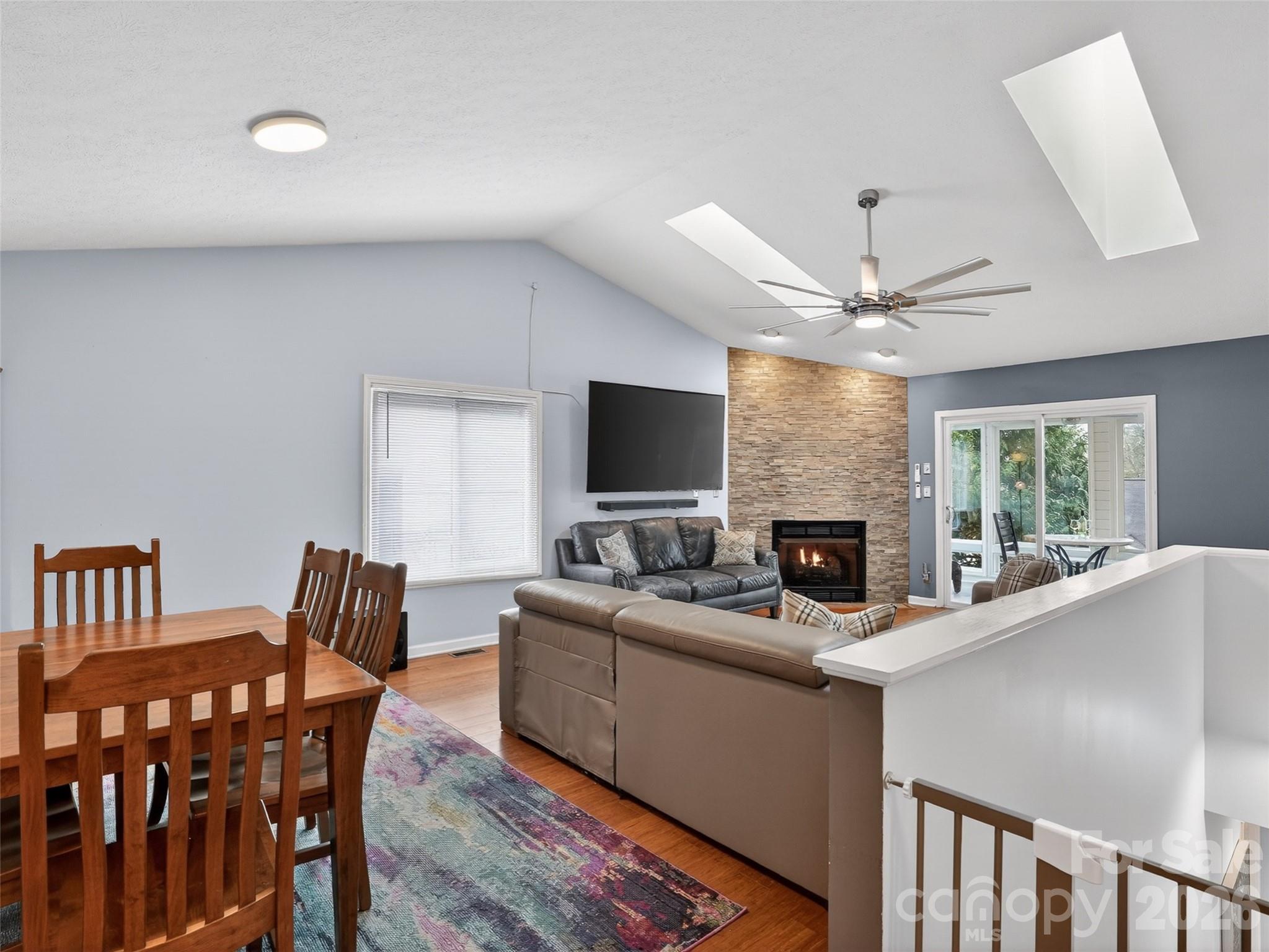 17 Driver Court Hendersonville, NC 28739 - Photo 7 of 42