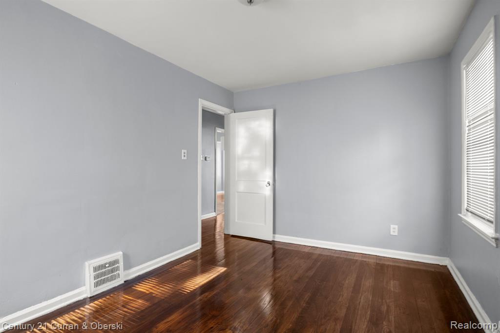 18314 Rutherford Street Detroit, MI 48235 - Photo 18 of 25