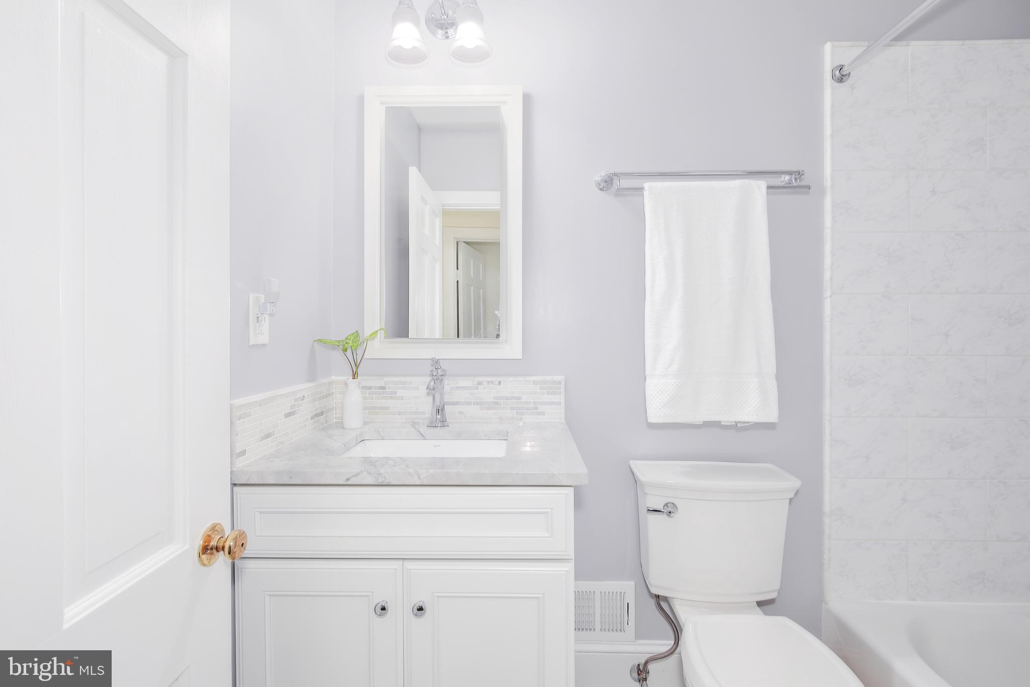 422 Independence Avenue Southeast Washington, DC 20003 - Photo 33 of 42