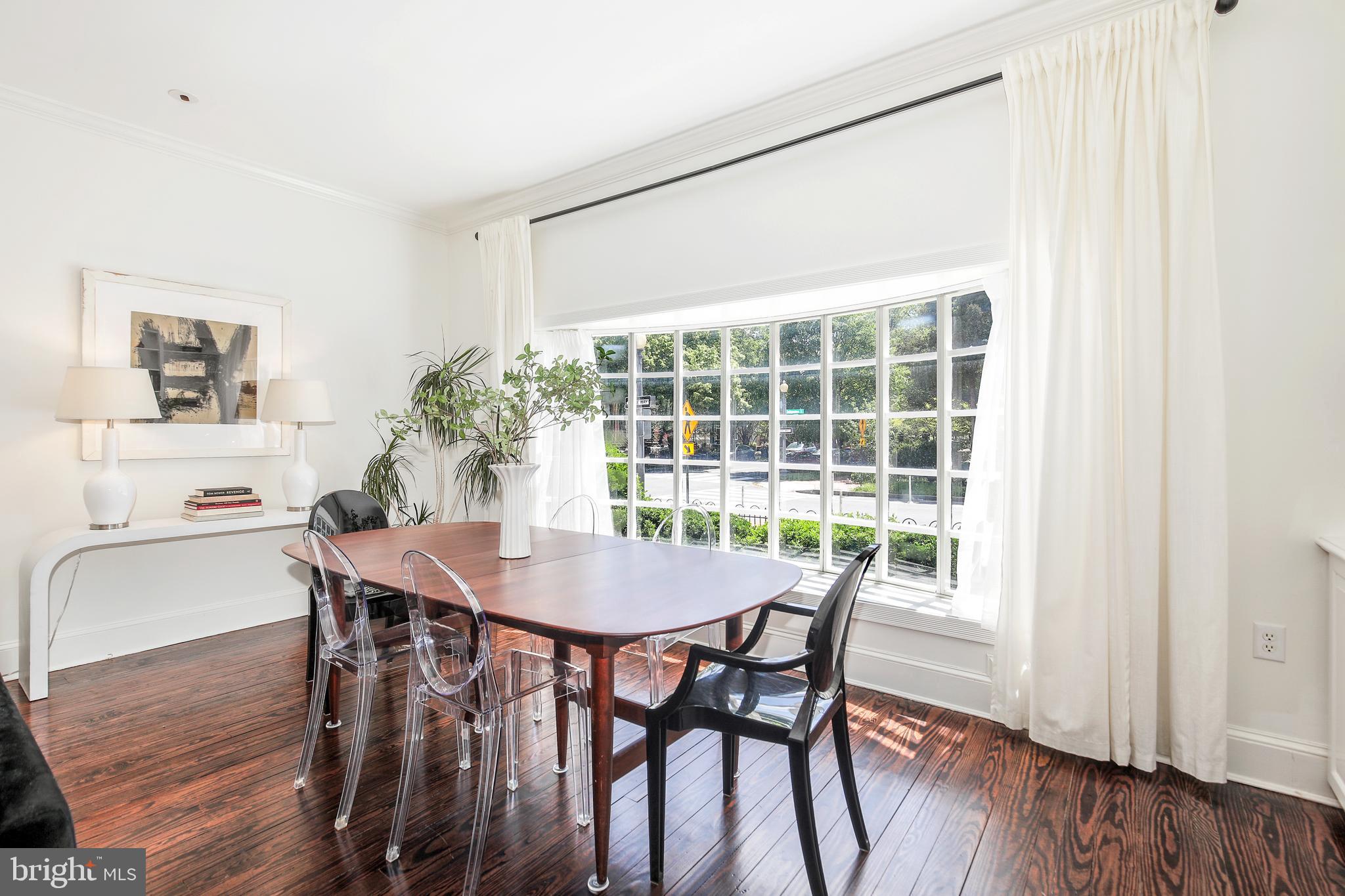 422 Independence Avenue Southeast Washington, DC 20003 - Photo 10 of 42