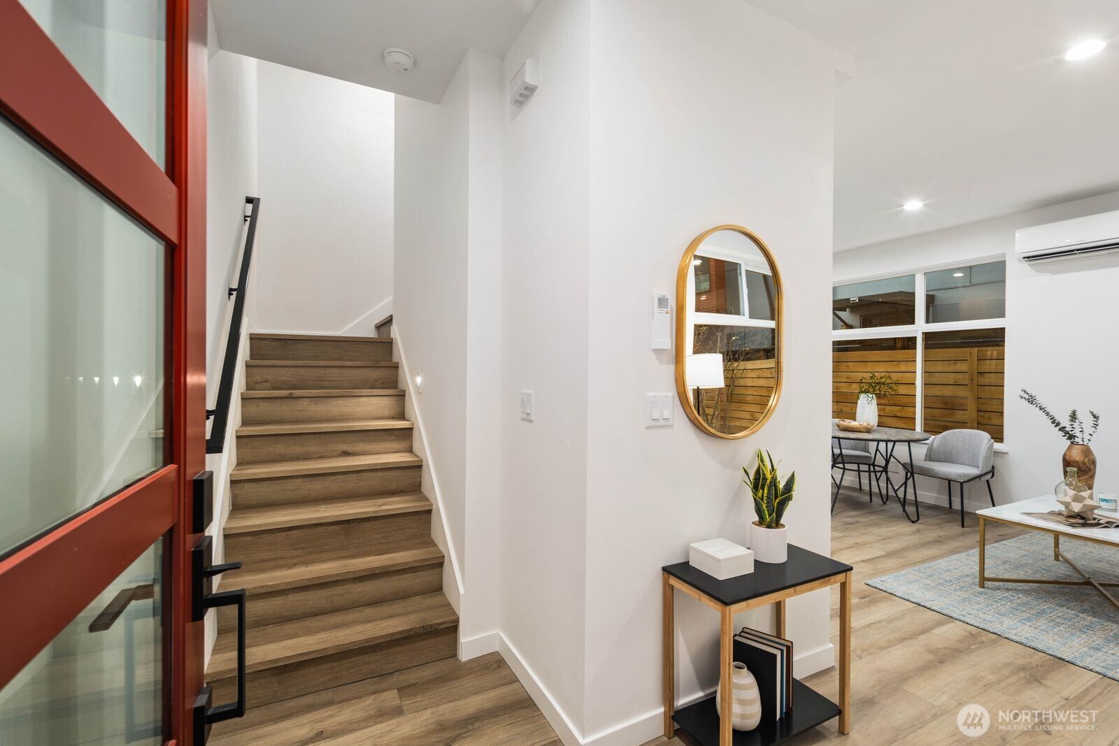 548 South Cloverdale Street, Unit B Seattle, WA 98108 - Photo 6 of 36