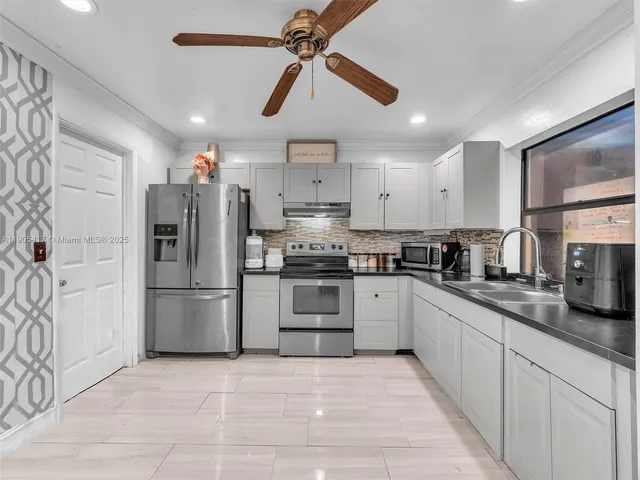 $455,000 | 1027 Southwest 49th Terrace, Margate, FL 33068