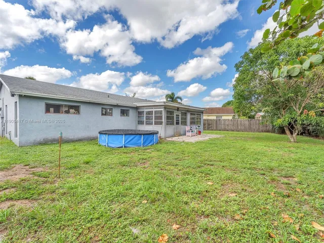 $455,000 | 1027 Southwest 49th Terrace, Margate, FL 33068