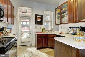 1336 W Street Northwest Washington, DC 20009 - Photo 3 of 30 Kitchen