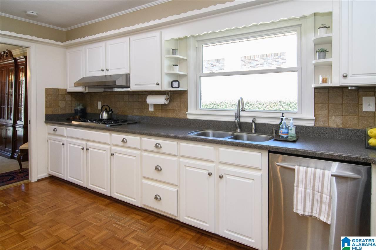 1817 Post Oak Road Vestavia Hills, AL 35216 - Photo 14 of 50