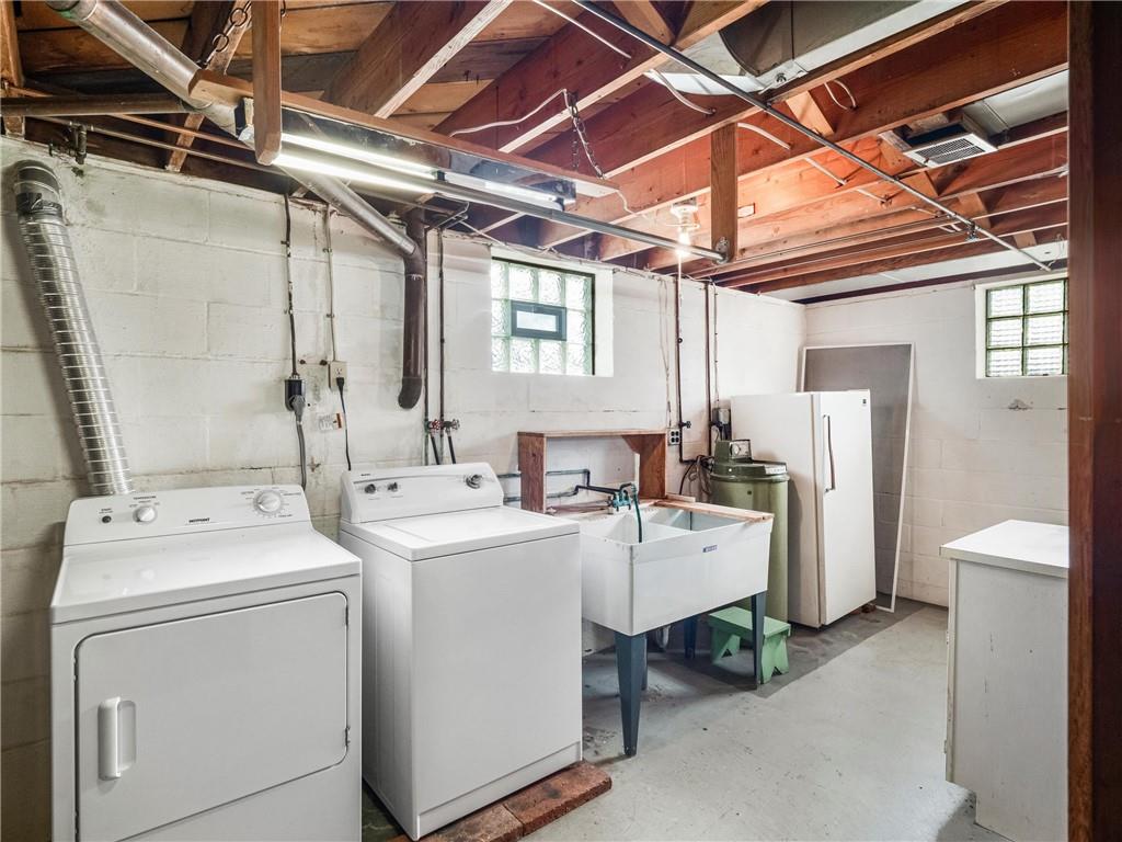 874 Chapel Road Aliquippa, PA 15001 - Photo 16 of 23 Gallery Image 16