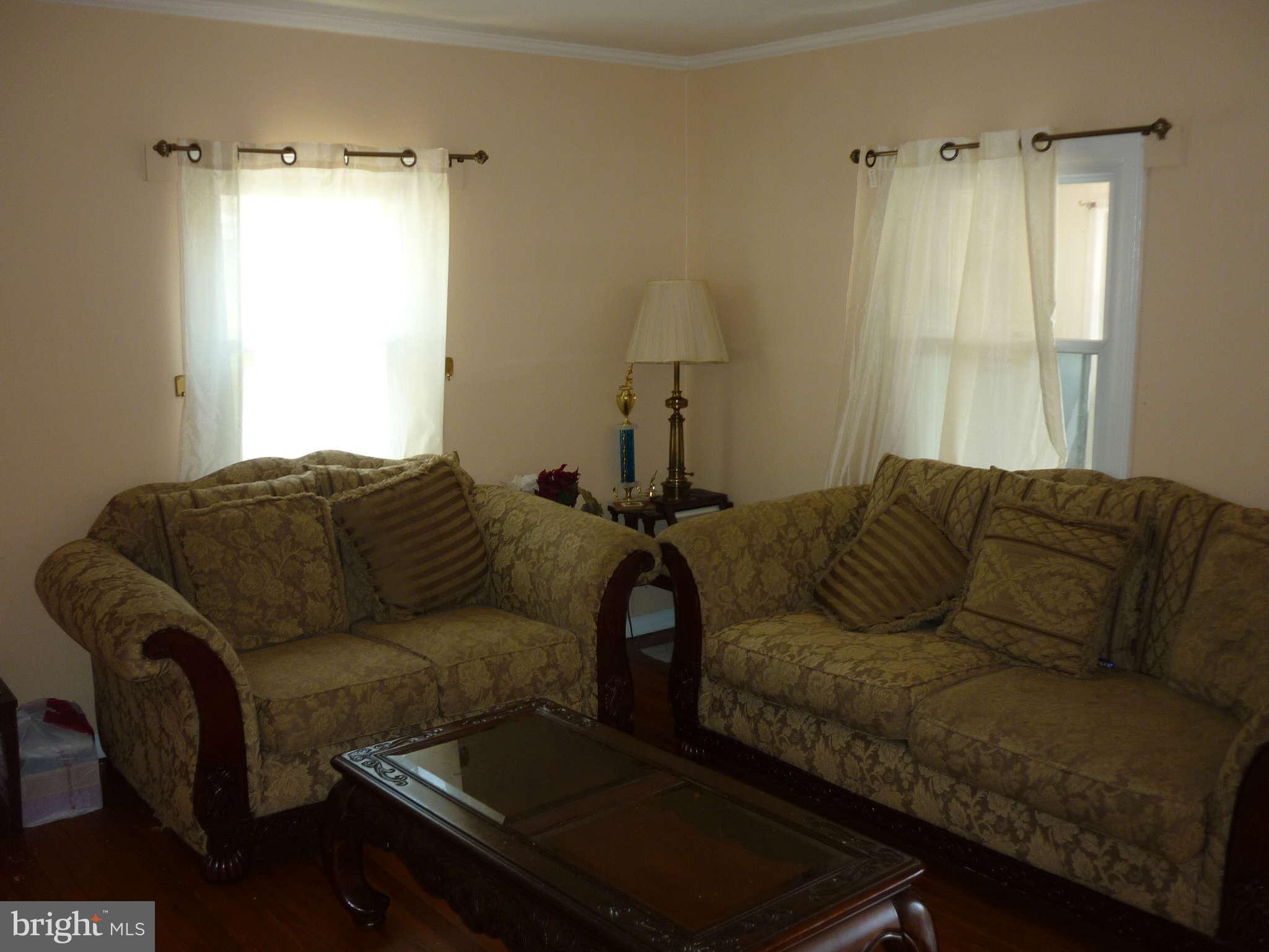 4225 Round Hill Road Silver Spring, MD 20906 - Photo 11 of 14 Family Room