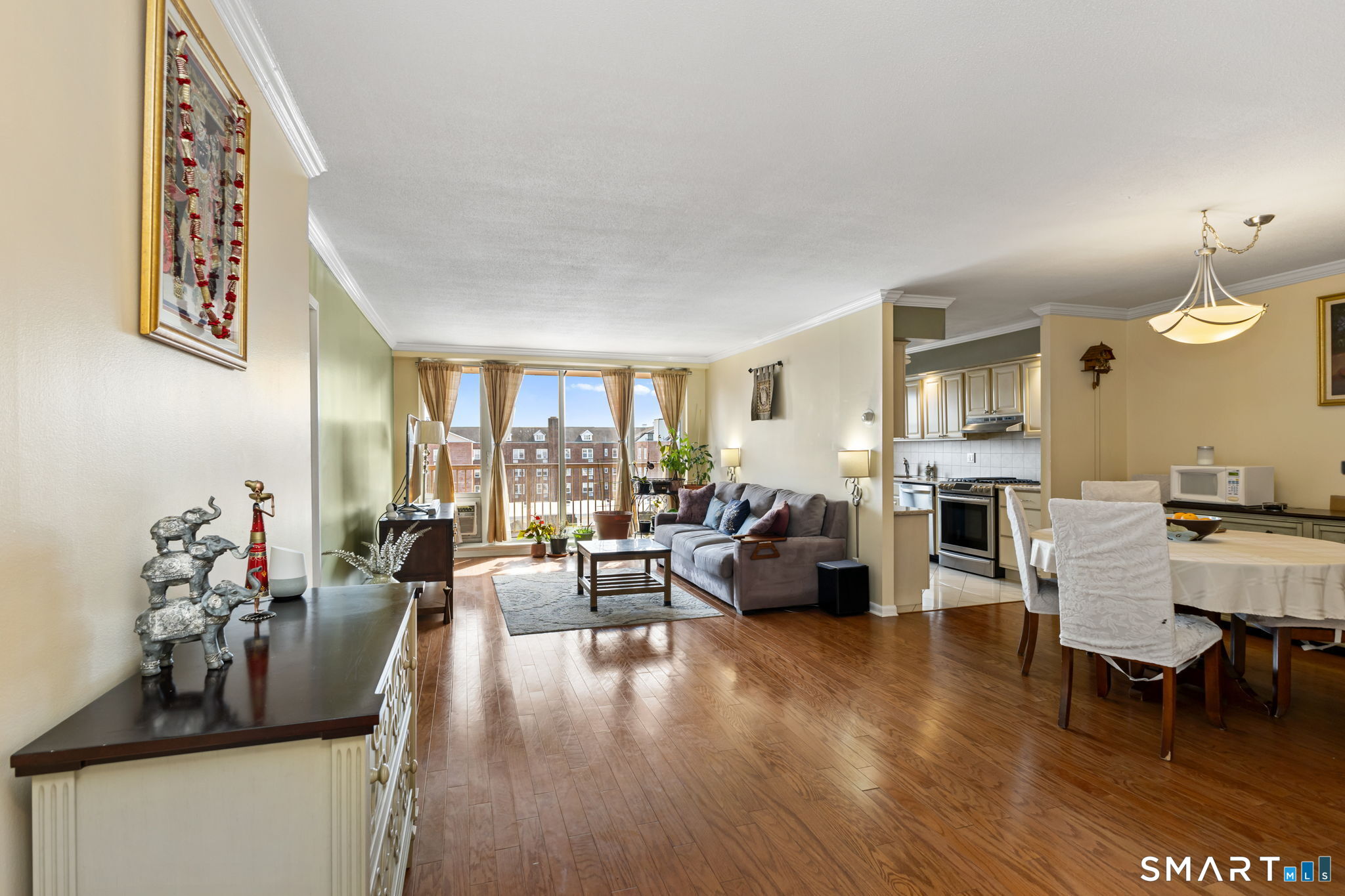 65 Glenbrook Road, Unit 6C Stamford, CT 06902 - Photo 3 of 26