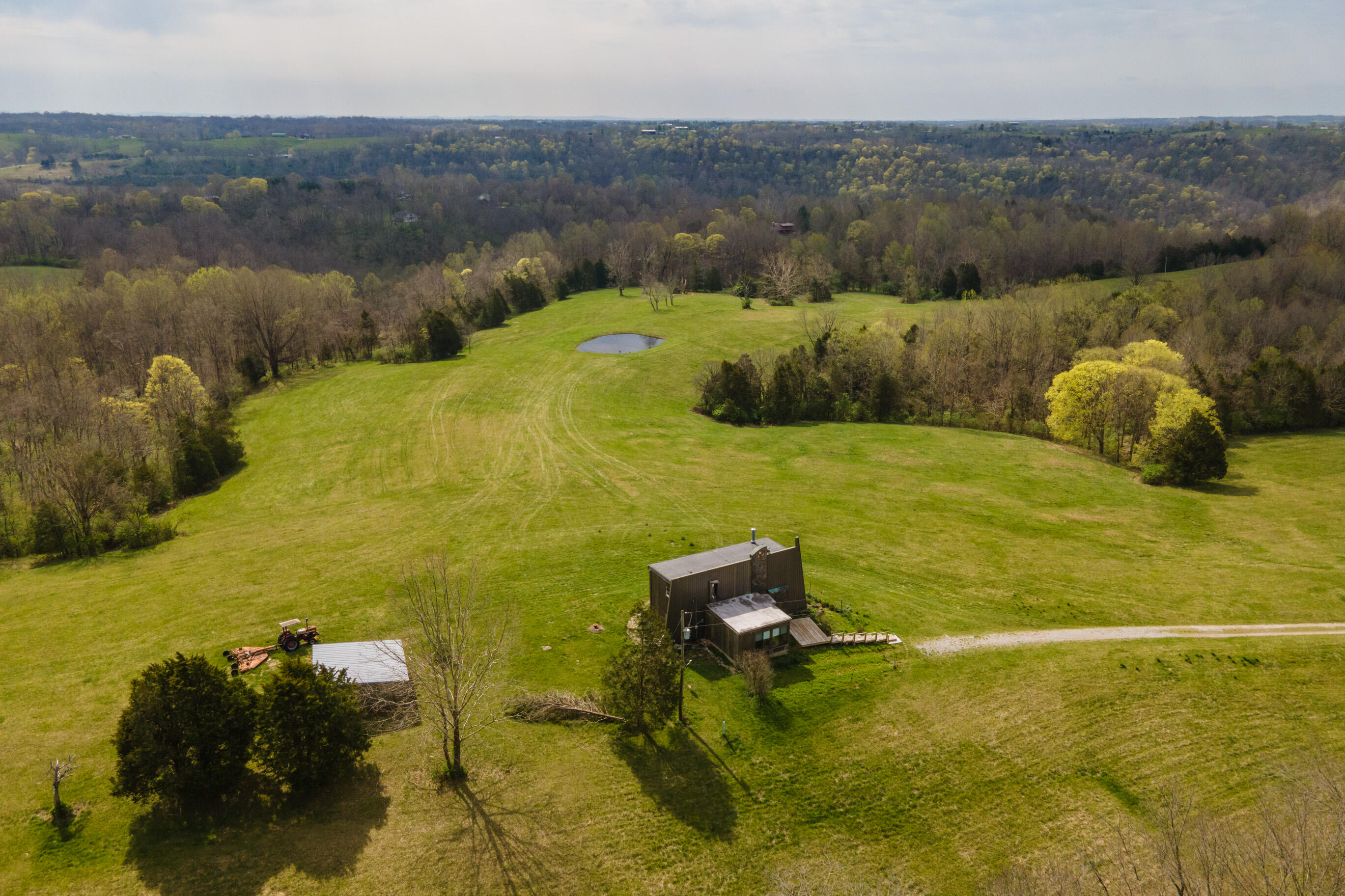 5000 Dry Branch Road Lexington, KY 40515 - Photo 5 of 39 20230405-5000-Dry-Branch-Rd-drone-TEMedi