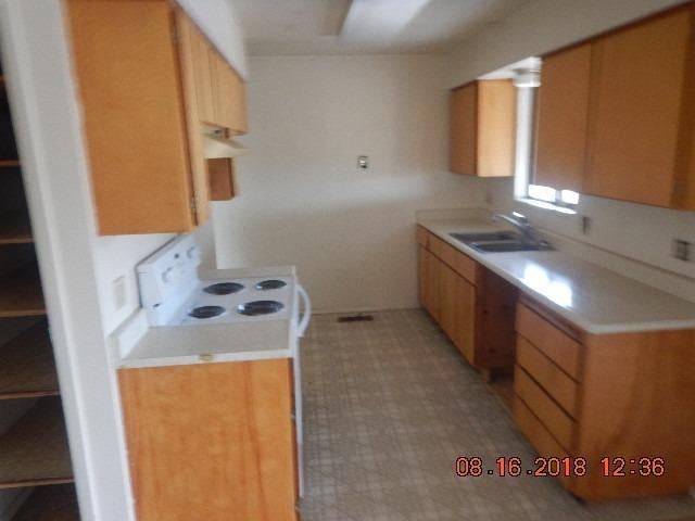 975 East Justice Road Central Point, OR 97502 - Photo 3 of 7 Additional Photo