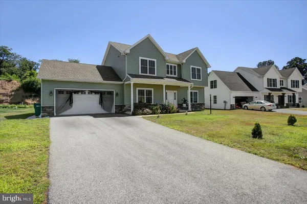 $449,900 | 238 Parkway Drive, Mount Holly Springs, PA 17065