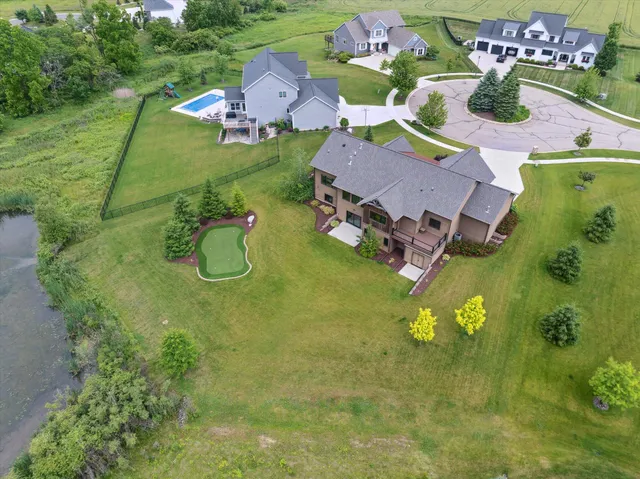 $859,900 | 3635 Stanwood Drive, Dewitt, MI 48820