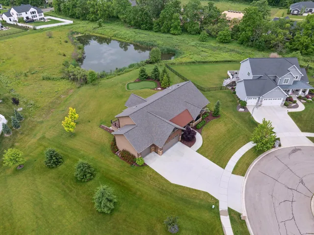 $859,900 | 3635 Stanwood Drive, Dewitt, MI 48820