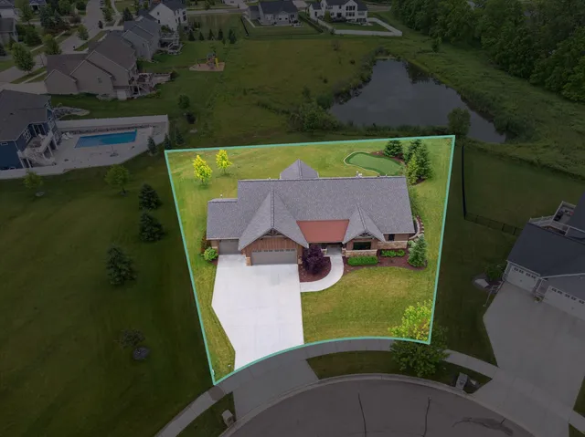$859,900 | 3635 Stanwood Drive, Dewitt, MI 48820