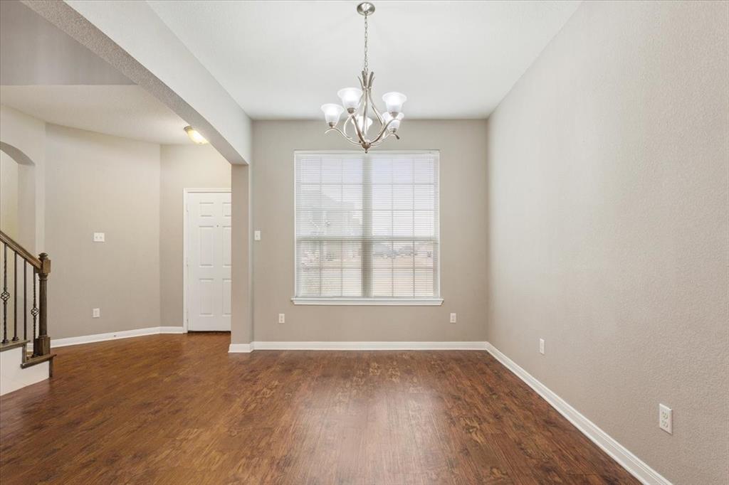 10713 Burnham Drive Waco, TX 76708 - Photo 10 of 28