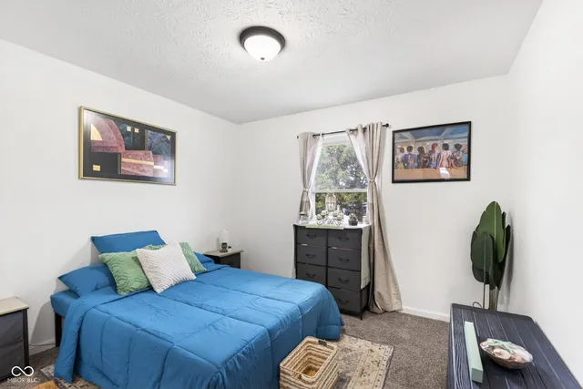 $235,000 | 602 Meadows Drive, Mooresville, IN 46158