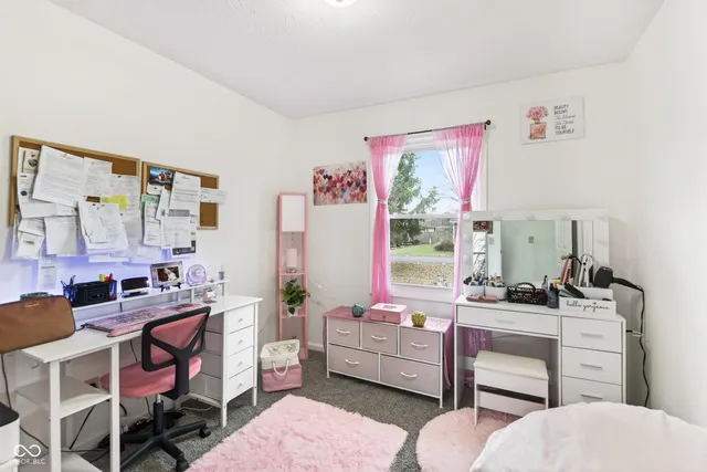 $235,000 | 602 Meadows Drive, Mooresville, IN 46158