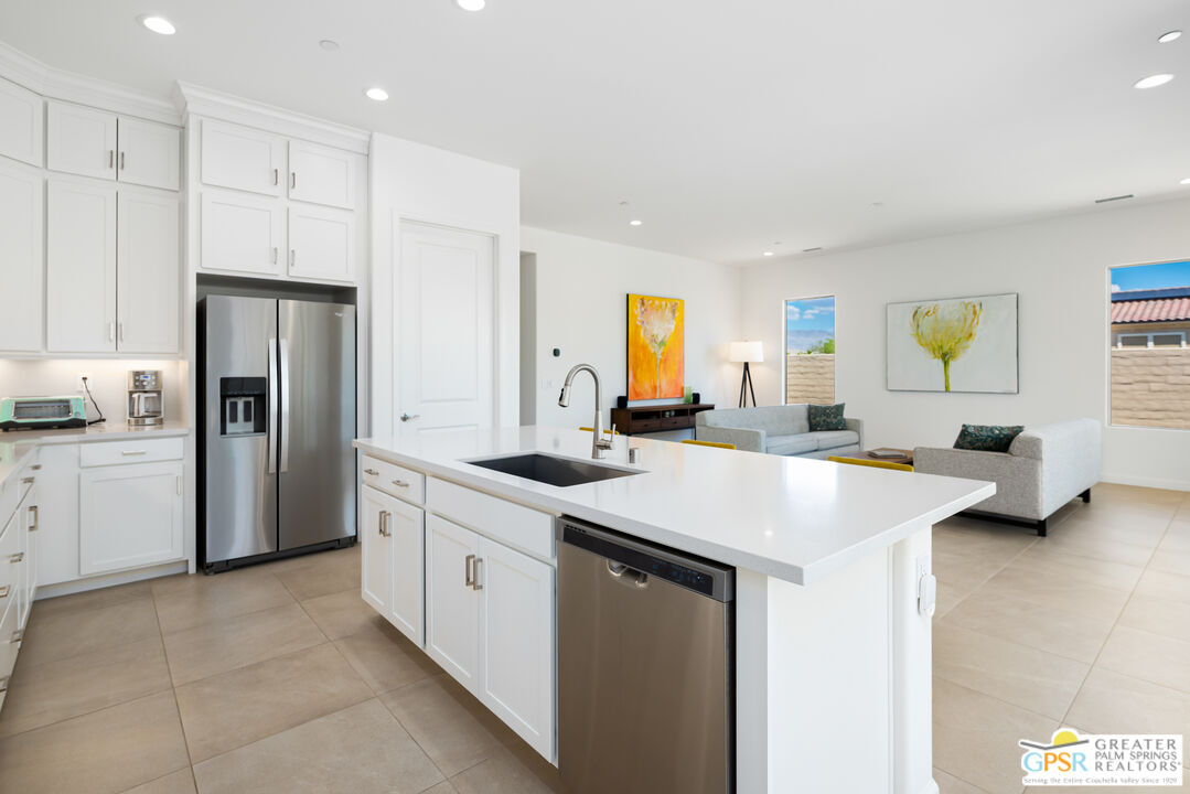 29 Semillon Rancho Mirage, CA 92270 - Photo 14 of 55 Gallery Image 14
