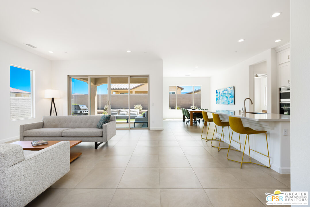 29 Semillon Rancho Mirage, CA 92270 - Photo 4 of 55 Gallery Image 4