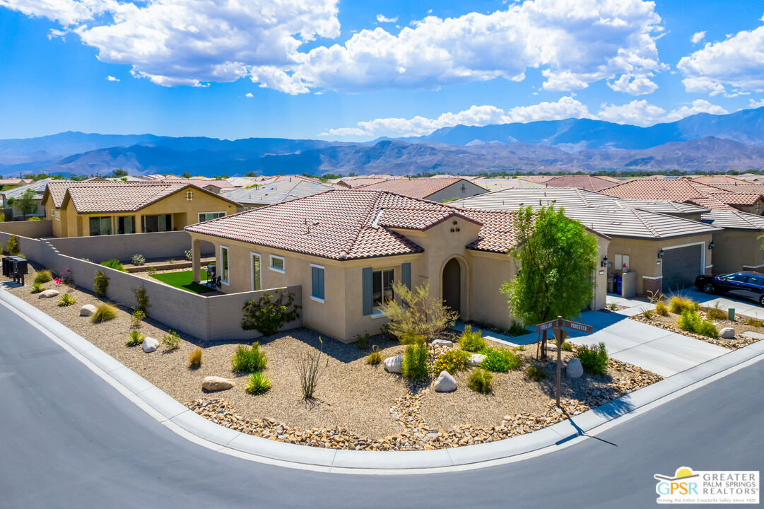 29 Semillon Rancho Mirage, CA 92270 - Photo 6 of 55 Gallery Image 6