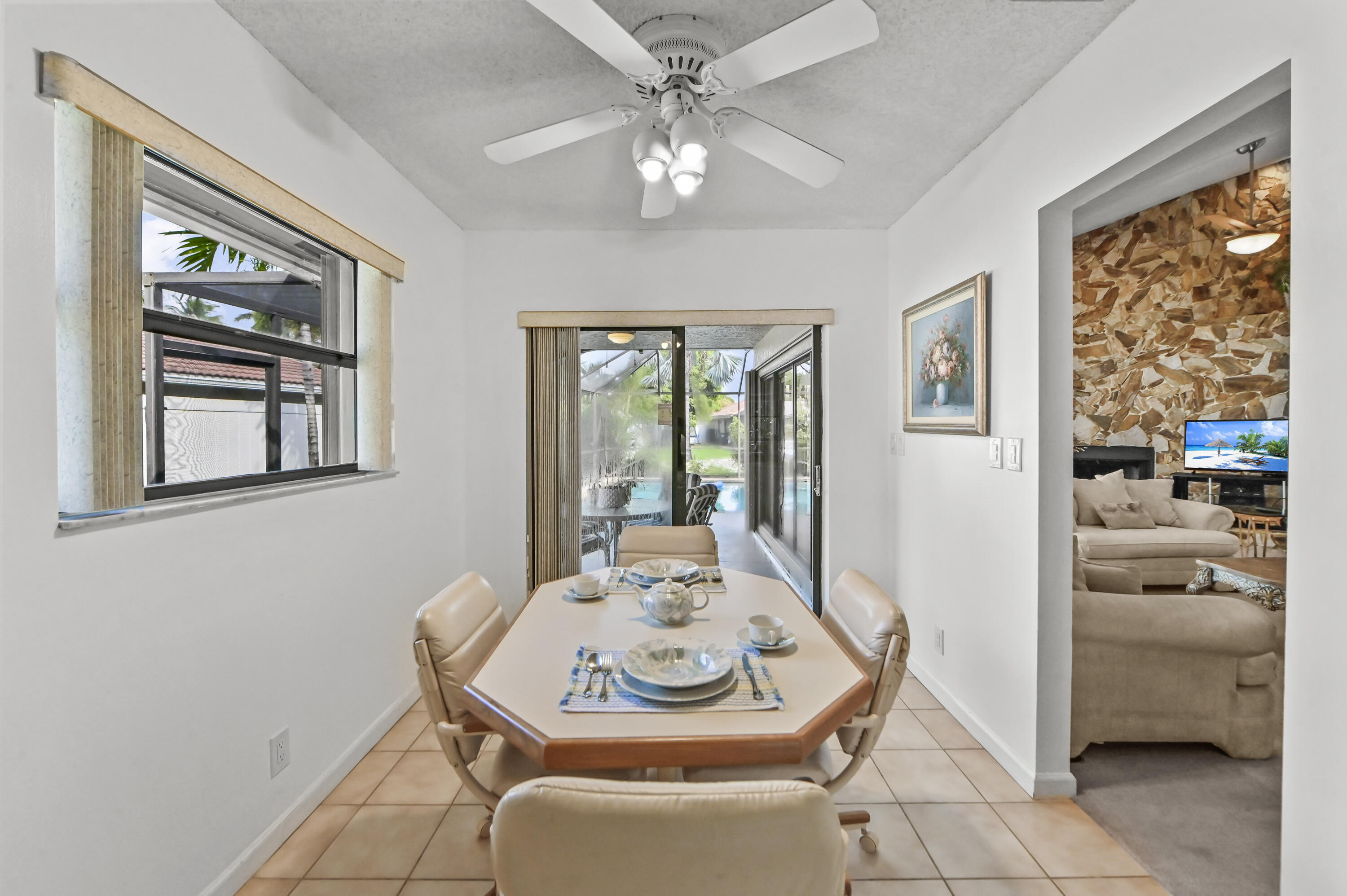 7131 Northwest 3rd Avenue Boca Raton, FL 33487 - Photo 13 of 47 10 Dining room 01