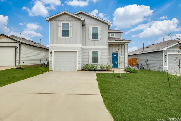 $1,950 | 9558 Ranch Loop, San Antonio, TX 78254