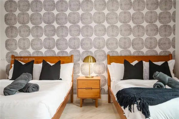 $25,000 | 11 Northwest 122nd Avenue, Miami, FL 33182