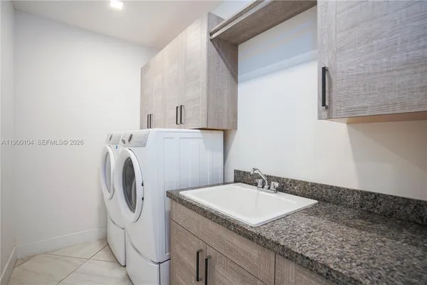 $25,000 | 11 Northwest 122nd Avenue, Miami, FL 33182