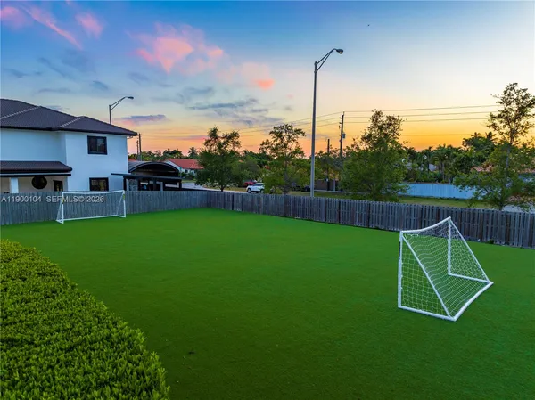 $25,000 | 11 Northwest 122nd Avenue, Miami, FL 33182