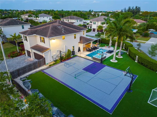 $25,000 | 11 Northwest 122nd Avenue, Miami, FL 33182