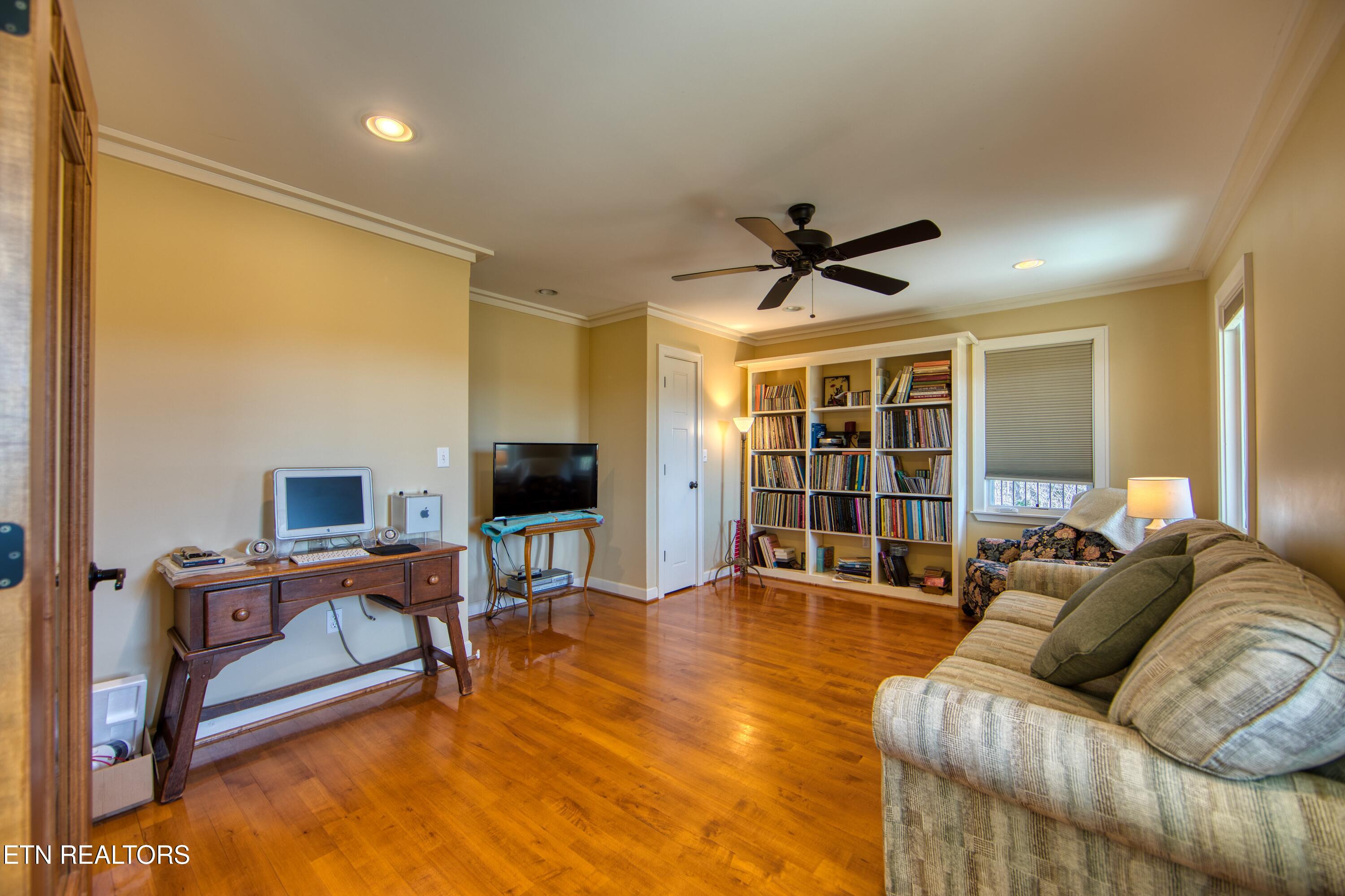 1043 Range Cemetery Road Allardt, TN 38504 - Photo 24 of 48 EK3A8051