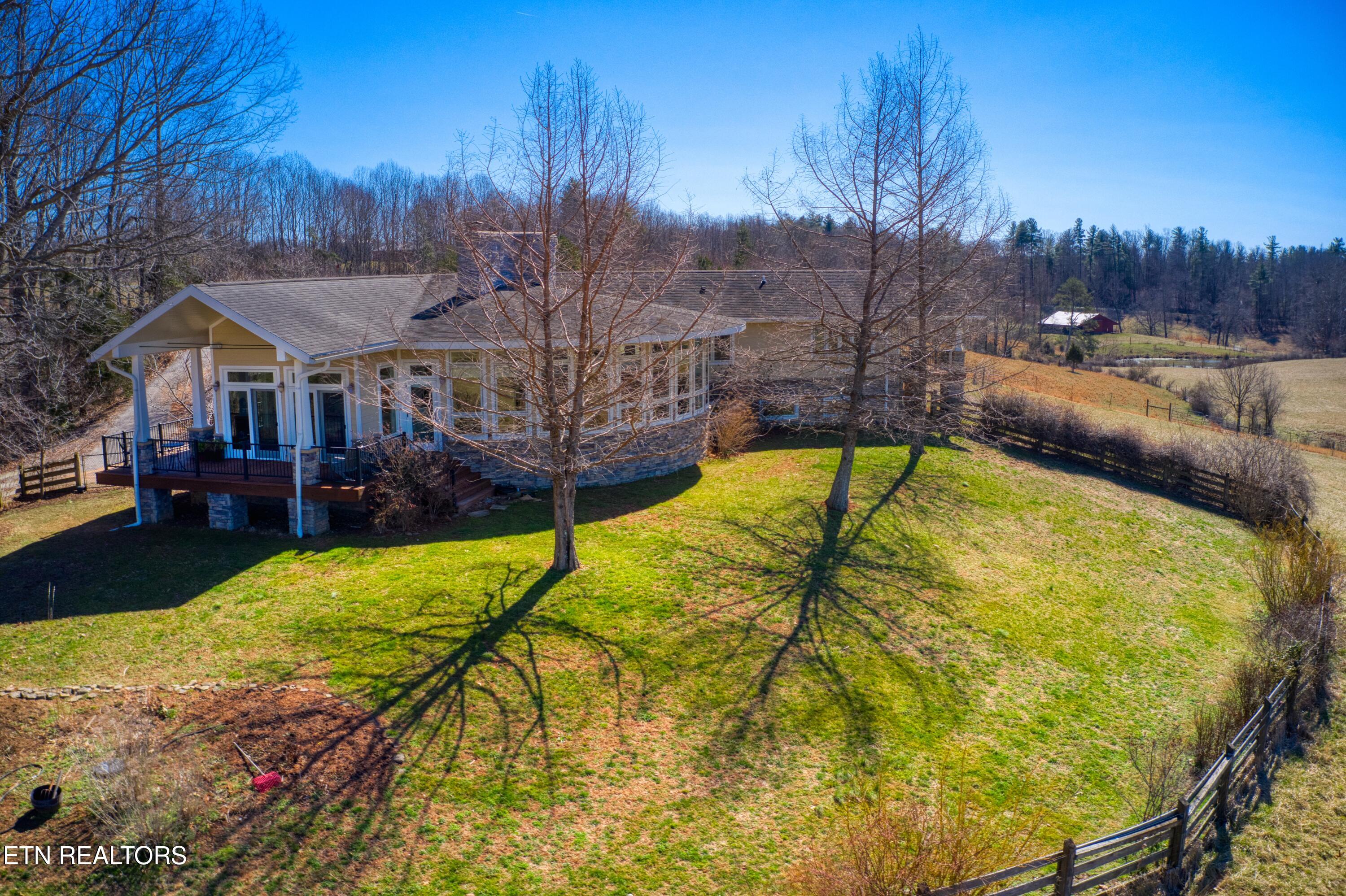 1043 Range Cemetery Road Allardt, TN 38504 - Photo 41 of 48 DJI_0298