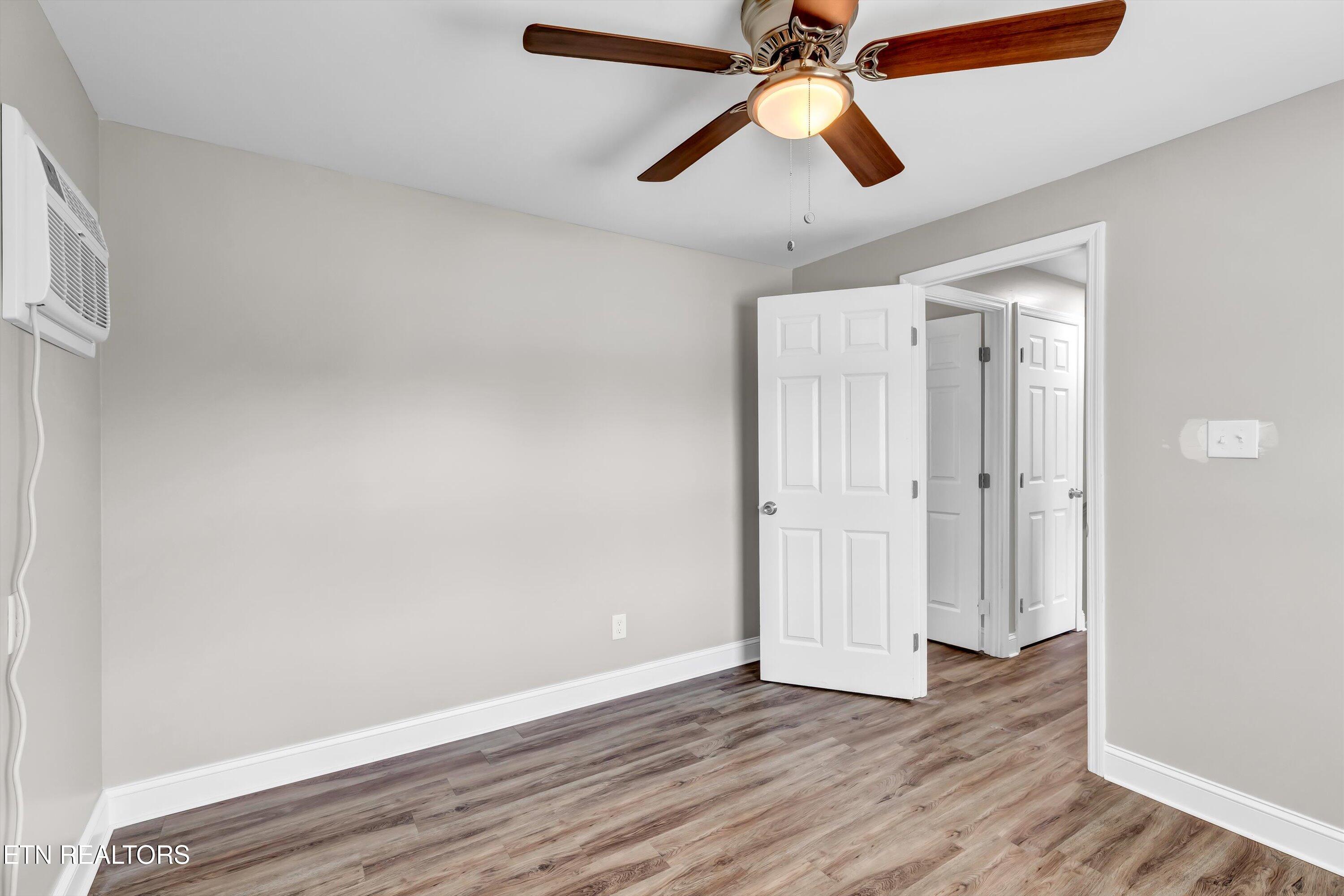 153 Tacoma Road Oak Ridge, TN 37830 - Photo 19 of 27 19-153 Tacoma Rd-19