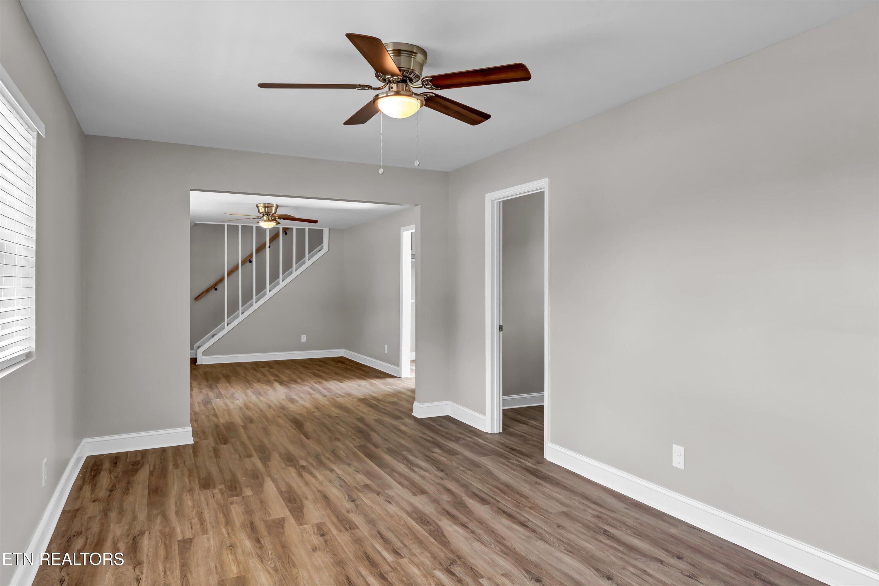 153 Tacoma Road Oak Ridge, TN 37830 - Photo 10 of 27 10-153 Tacoma Rd-10