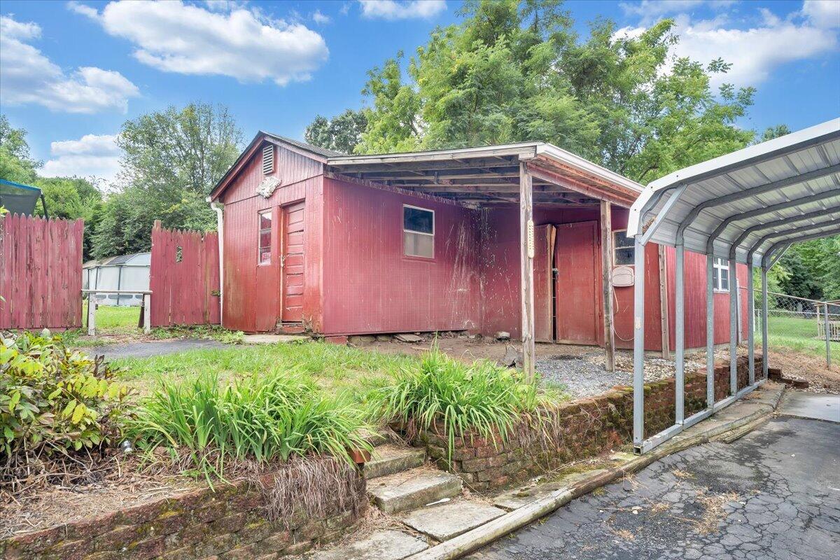 6058 Old Rte 11 Dublin, VA 24084 - Photo 30 of 42 30-MIB07010