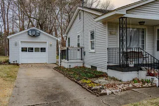 $175,900 | 202 Engle Drive, Olivet, MI 49076