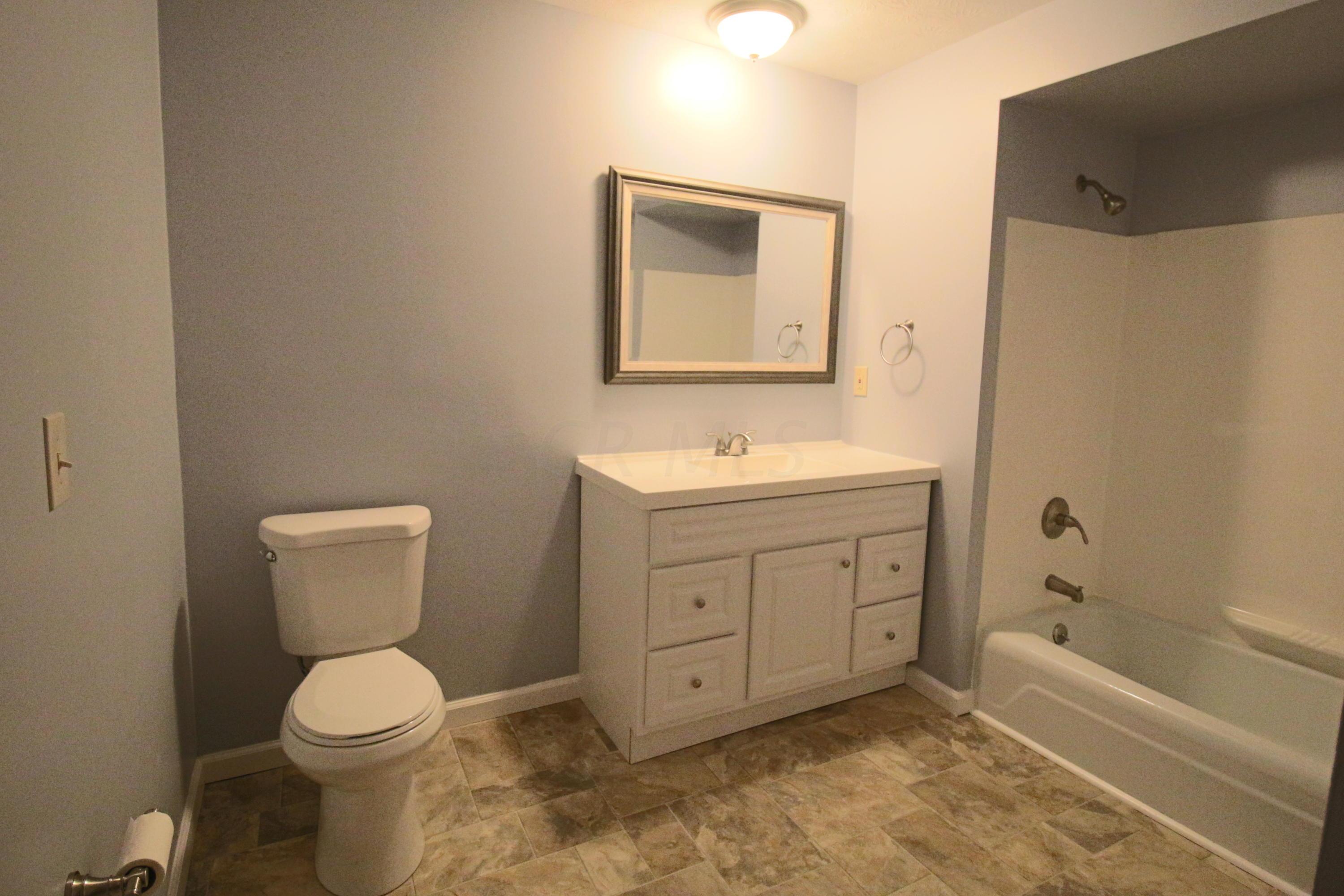 3943 Beulah Road Columbus, OH 43224 - Photo 4 of 16