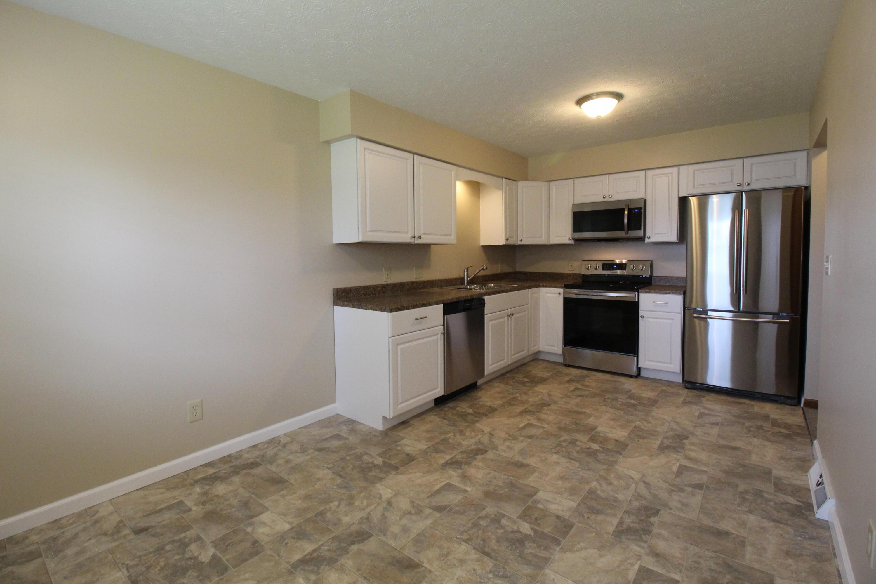 3943 Beulah Road Columbus, OH 43224 - Photo 5 of 16