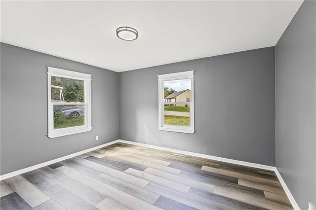 $184,500 | 5611 Oakland Avenue, Kansas City, MO 64129