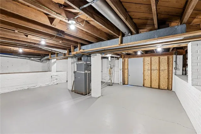 $184,500 | 5611 Oakland Avenue, Kansas City, MO 64129