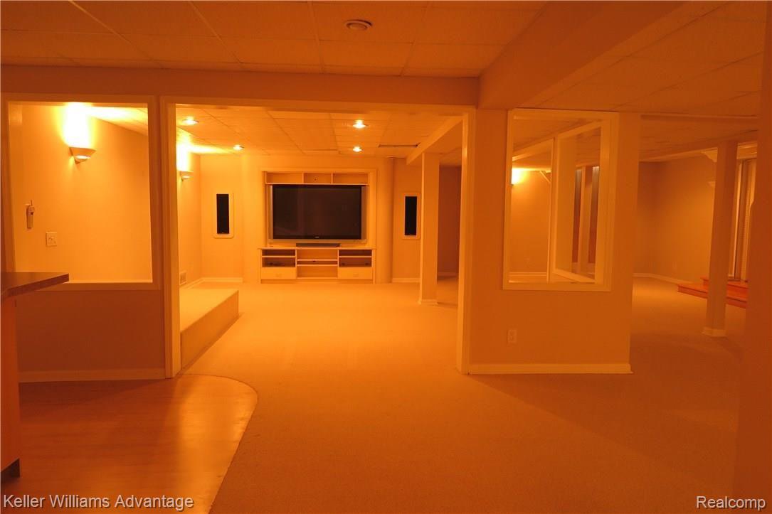47919 Inveraray Road Canton, MI 48188 - Photo 36 of 46 IMG_1367.JPG