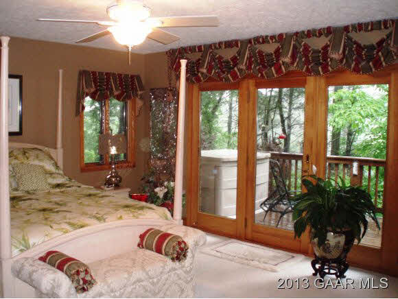 1004 Commerce Road Staunton, VA 24401 - Photo 11 of 35 Gallery Image 11