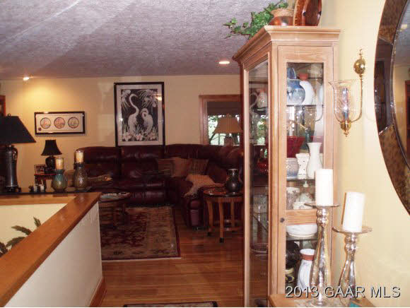 1004 Commerce Road Staunton, VA 24401 - Photo 2 of 35 Gallery Image 2