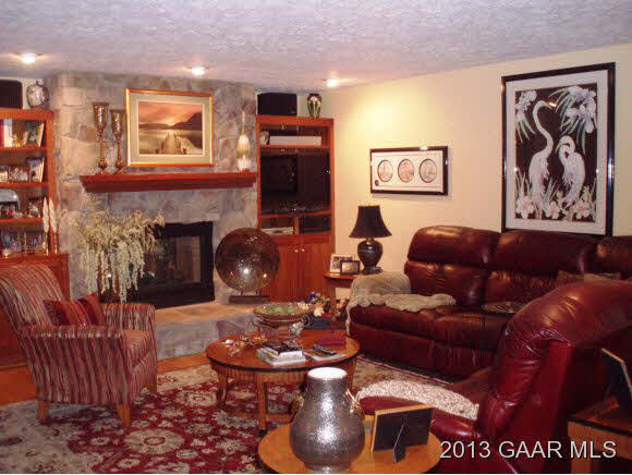 1004 Commerce Road Staunton, VA 24401 - Photo 8 of 35 Gallery Image 8